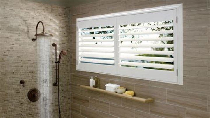 Can I wash my blinds in the bathtub?