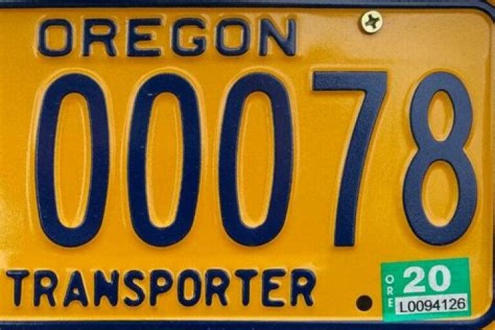 Do tags expire at beginning or end of month?