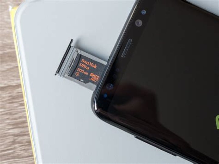 Does s8 have SD card slot?