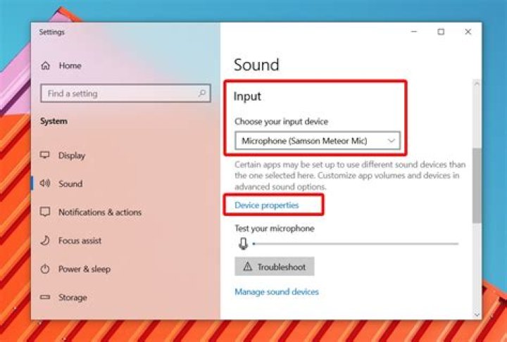 How do I hear myself on my microphone Windows 10?