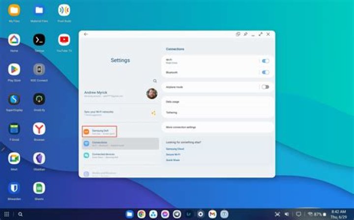 How do I use DeX on s8?