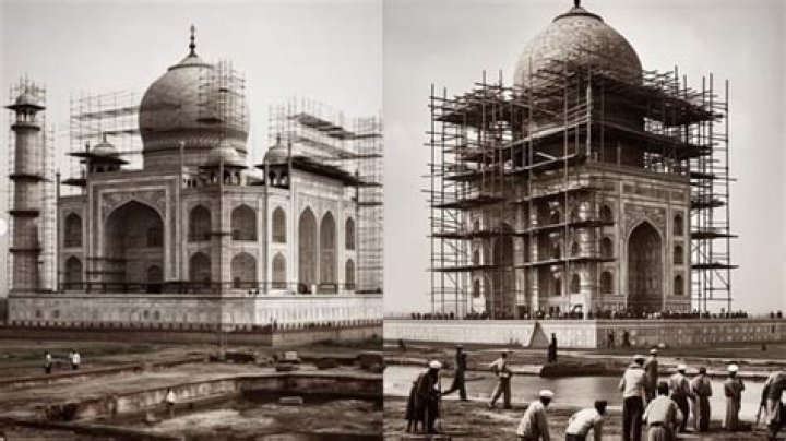 How many workers were involved in the construction of the Taj Mahal?
