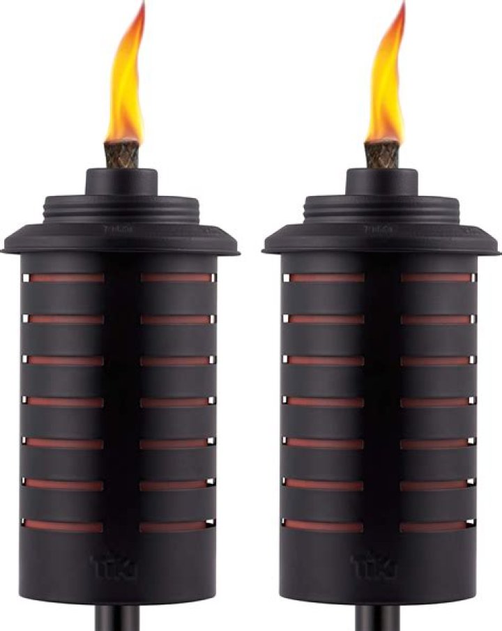 How much tiki torch fuel do I need?