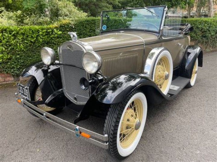 How old does a car have to be vintage?