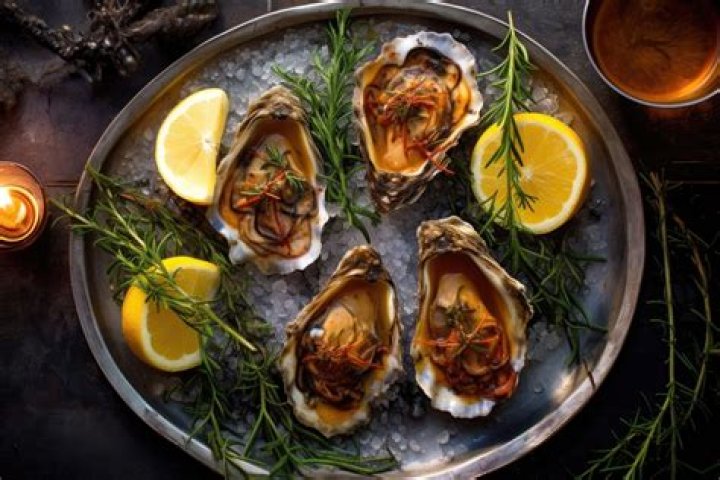 How would you describe the taste of oysters?