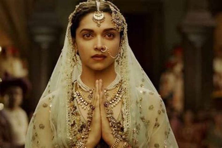 Is Deepika Padukone maharastrian?