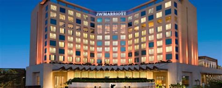 Is Marriott a 5 star hotel?