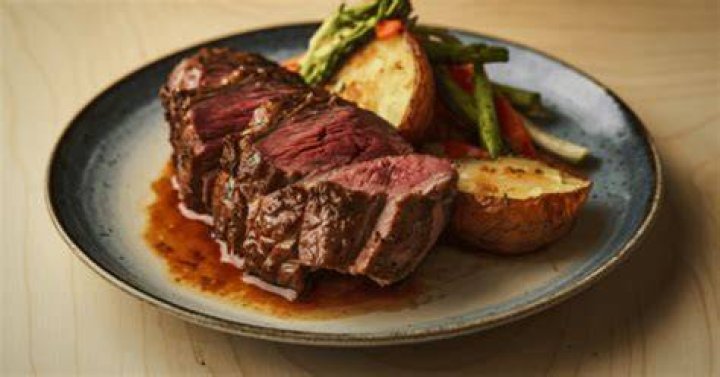 Is red meat harder to digest?