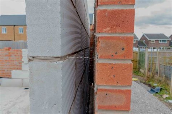 What are the uses of brick?