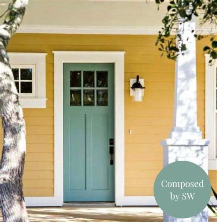What colors go with yellow siding?
