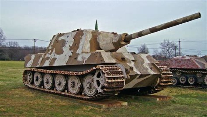 What does jagdtiger mean?