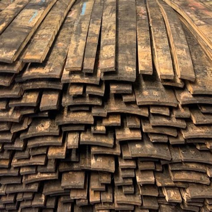 What is a wine stave?