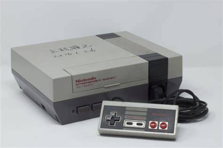 What resolution was the NES?