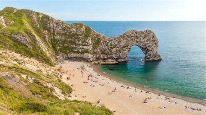 What type of coastline is Dorset?