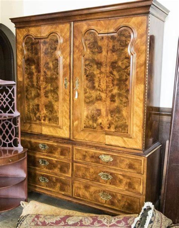 Where is Henredon Furniture made?