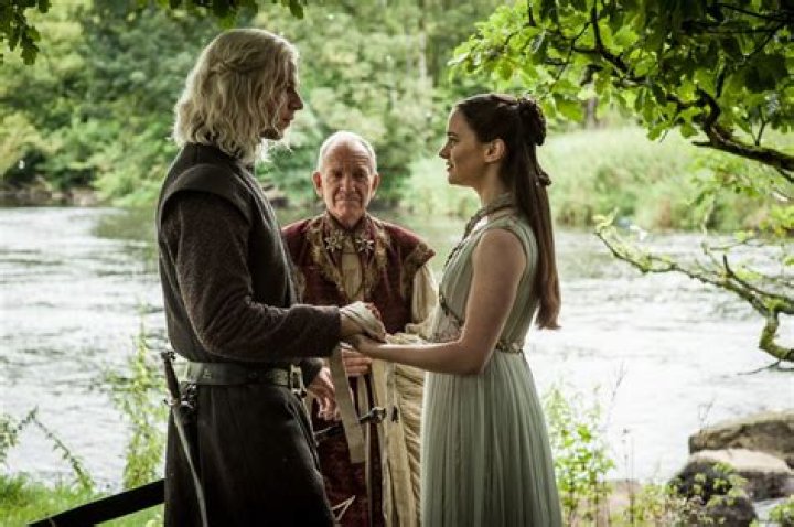 Who are Jon Snow's parents?
