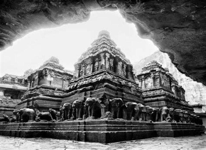 Who Conquered panhala?