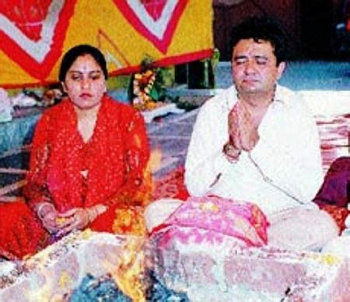 Who is Gulshan Kumar wife?